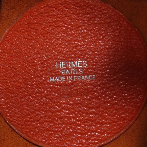 HERMES Orange Pouch - Picture 6 of 11